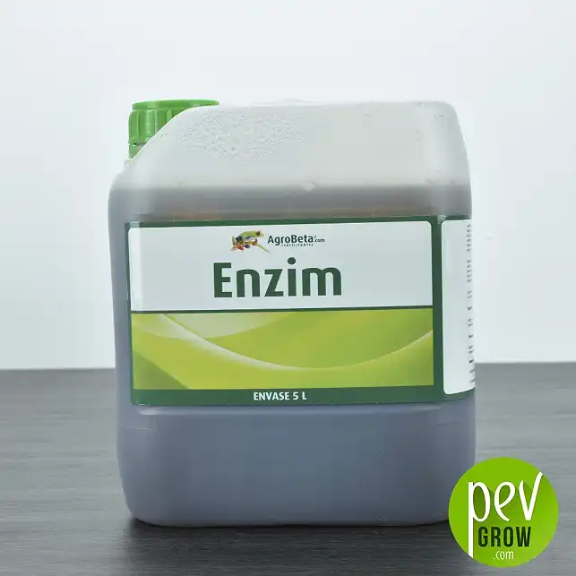 Enzim from Agrobeta, a root cleaner, in a 5 L plastic bottle