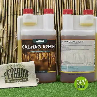 Canna Calmag Agent 1L , calcium and magnesium in a transparent container.
