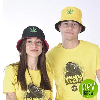 Gorra diseño hoja de marihuana