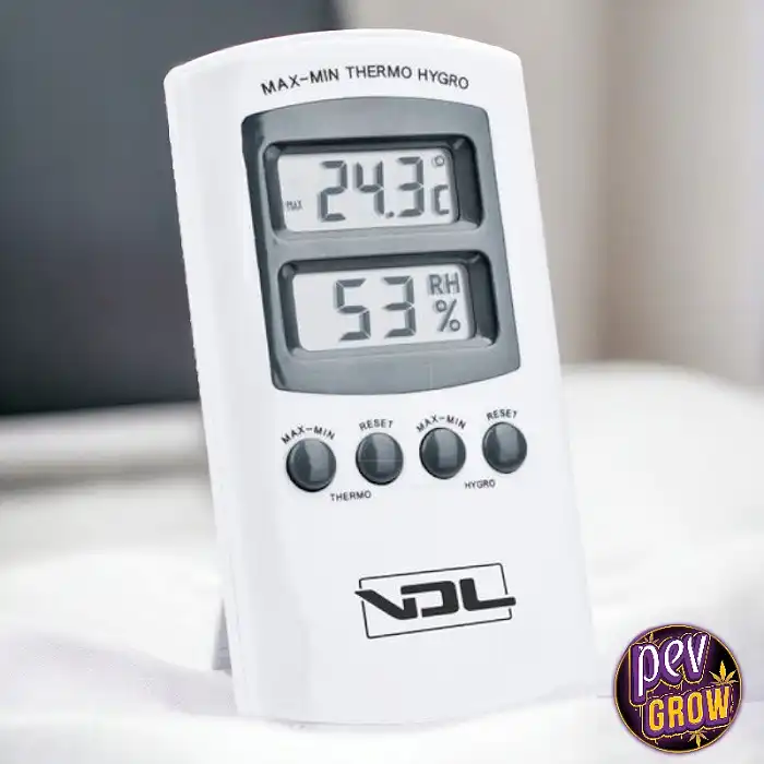 Max min thermometer & hygrometer with auto reset max min