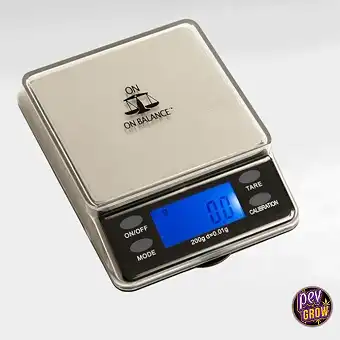 MTT 200 Täppiskaal (0,01g –...