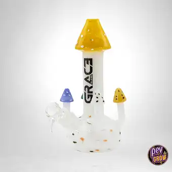 Žlutý houbový skleněný bong...