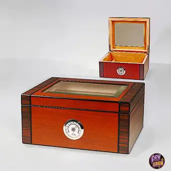 Cigar cellar with humidifier and glass window 26 x 22 cm x 12 cm Brown
