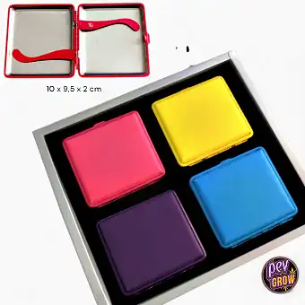 Display with 4 metal...
