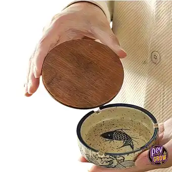 Vecmodīgs ķīniešu keramikas...