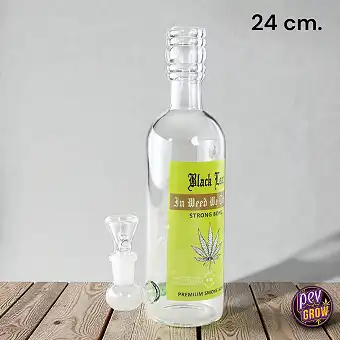 Стъклена бонга в бутилка за...