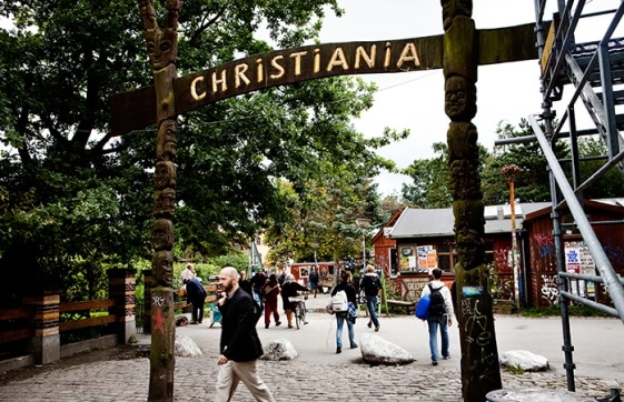 Cophenhage - Denmark: Photo of the "market" operating on the streets of Christiania.