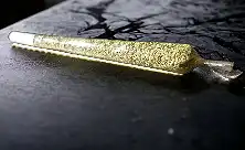 Caurspīdīgie celulozes papīrīši