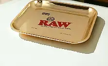 RAW tácky na balení